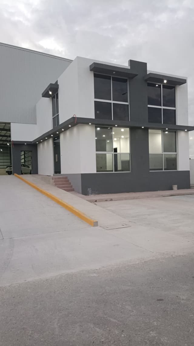 Nave Industrial 5,000 m² 31d216d4-5216-427f-9f87-cd39a9768f40