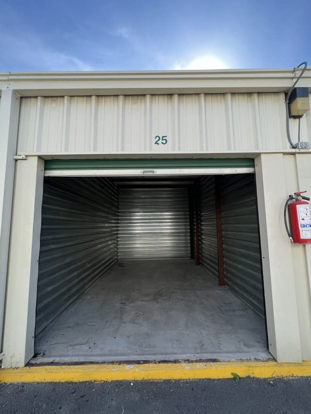 Mini-Bodega 55 m² 9c17f320-a988-4765-8f0f-941bb6e481bd