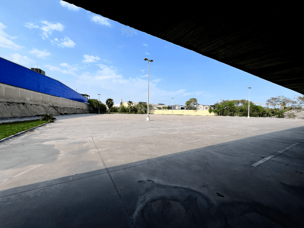 Estacionamiento 13 m² 405228e9-b7c7-4d70-91f5-e9c229ce52ad