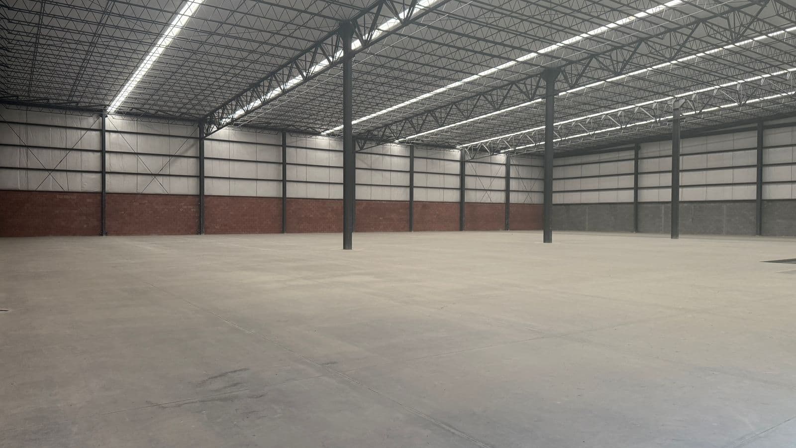 Fotografía real de un Bodega Industrial que puedes rentar con SpotMe) de forma rápida y segura, ubicado en Garcia, N.L.. - Foto 9