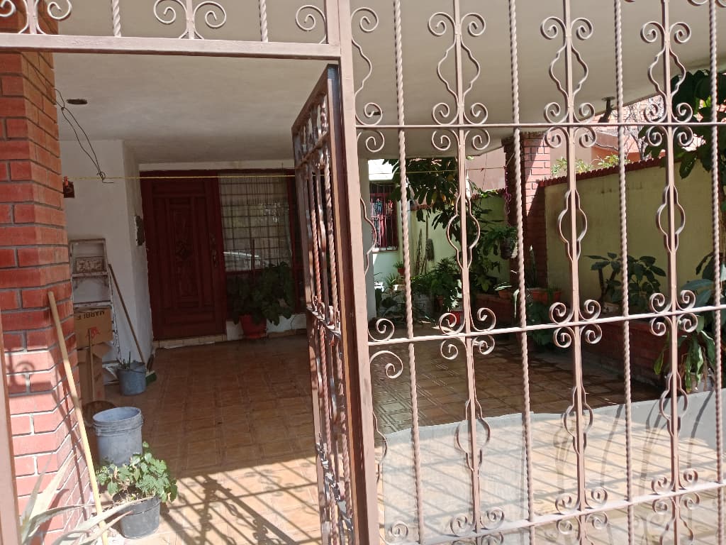 Parking 24 m² 4066d615-2efd-45ad-9688-e1a0a9969b81