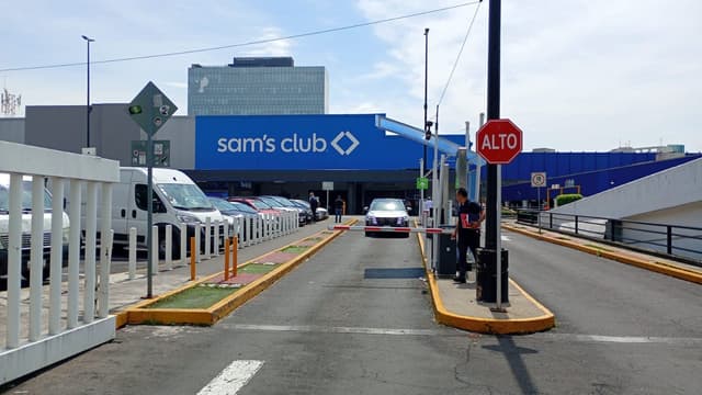 Estacionamiento 13 m² 38b5247f-07c7-4e43-8dd9-c5a1809aaec8