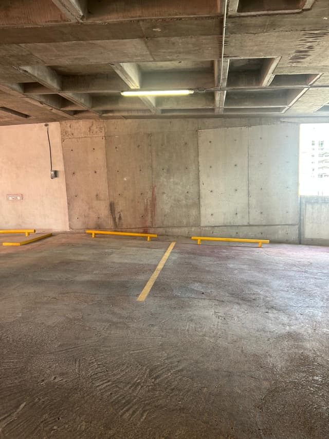 Estacionamiento 13 m² 06f75eea-5a2e-4006-bf47-d4a4d349ad42