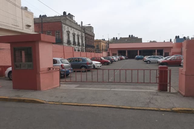 Estacionamiento 13 m² dfdb04e1-6bcc-48a7-ab81-3de835c23e31