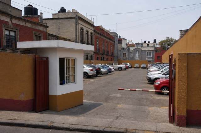 Estacionamiento 13 m² 8a3349b1-28c0-4a27-b3fc-d345d6fbc9dd