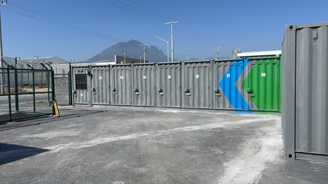 Mini-Bodega 4 – 29 m² 7d3b2b5c-9c73-4205-9fd7-1e24d1d51980