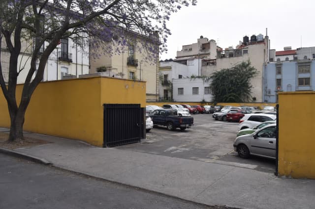 Estacionamiento 13 m² 07aee652-608d-47b3-86a6-d6b5b5d24079